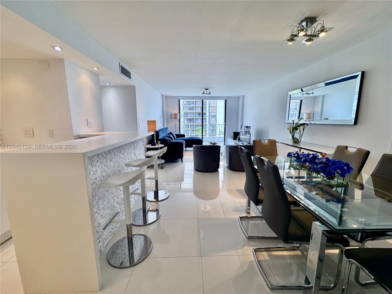 200 SE 15th Rd , Unit 9I, Miami, FL 33129 Photo