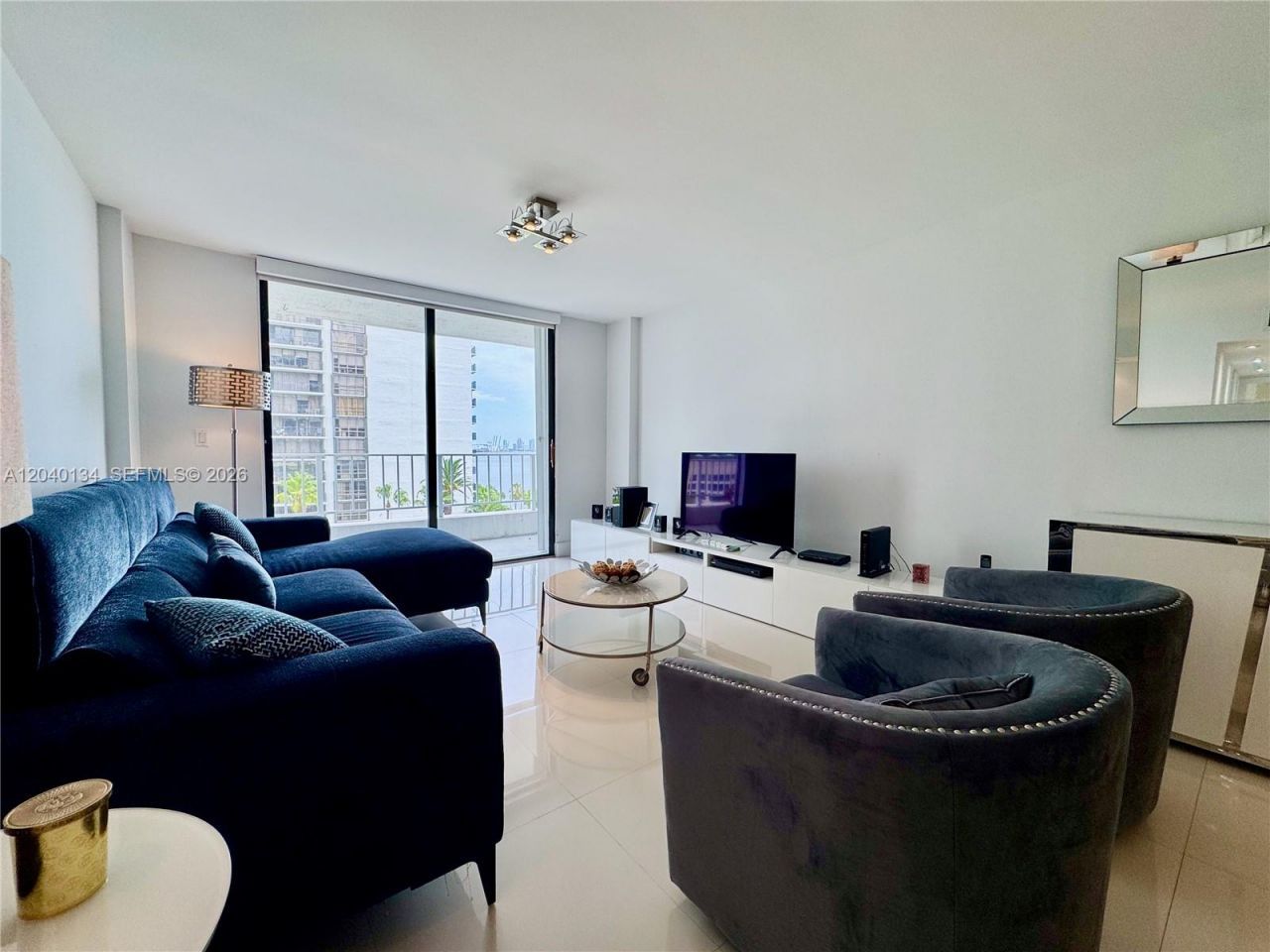 200 SE 15th Rd , Unit 9I, Miami, FL 33129 Photo