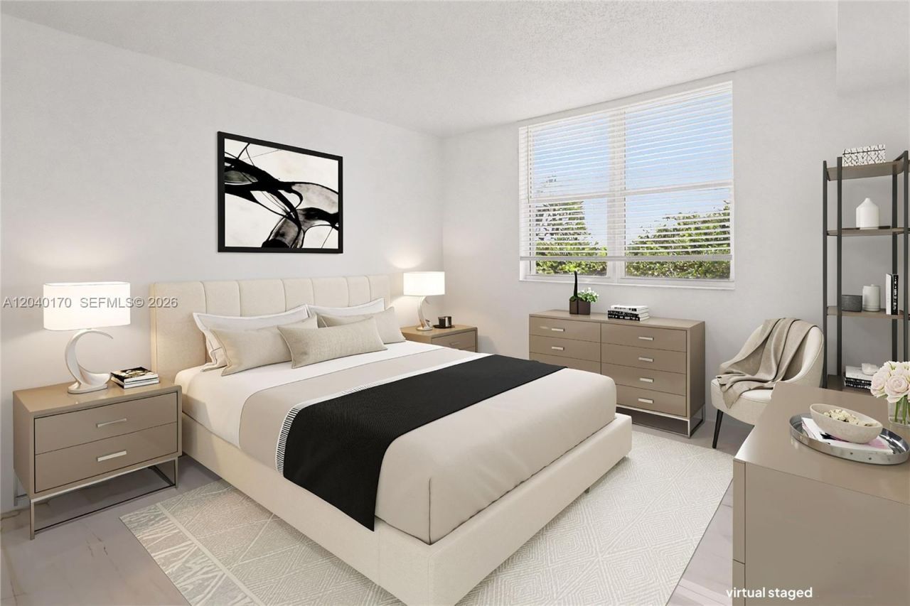 2475 Brickell Ave , Unit 704, Miami, FL 33129 Photo