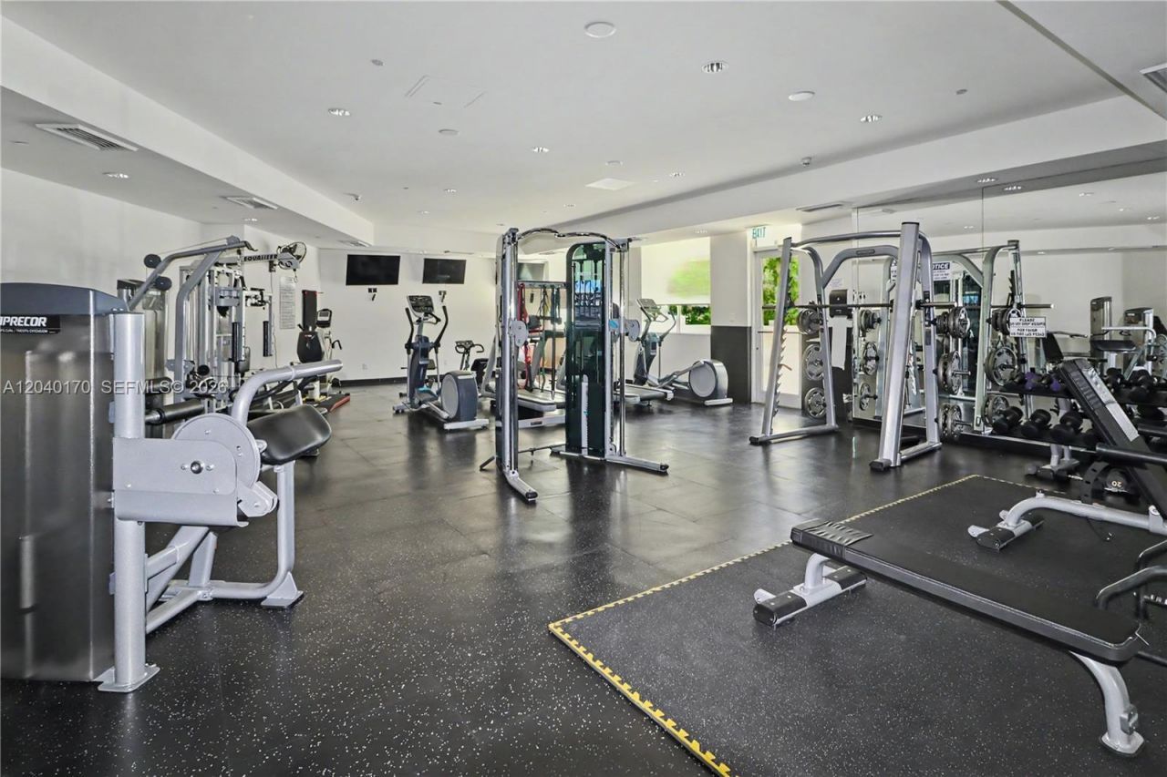 2475 Brickell Ave , Unit 704, Miami, FL 33129 Photo