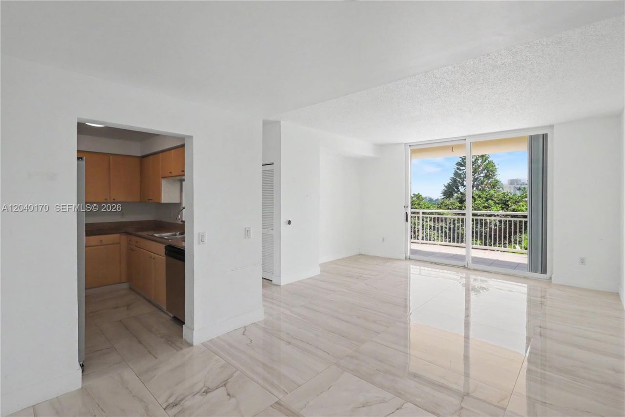 2475 Brickell Ave , Unit 704, Miami, FL 33129 Photo