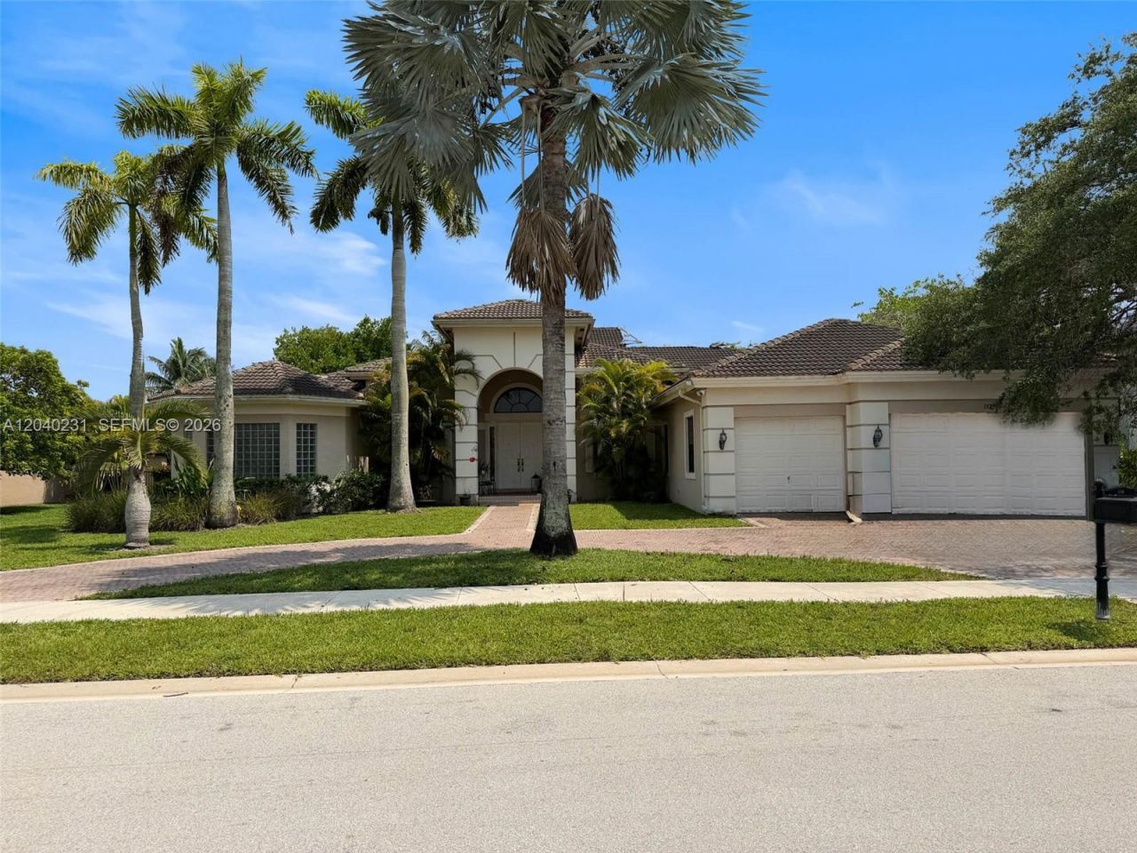 15298 SW 34th St , Davie, FL 33331 Photo