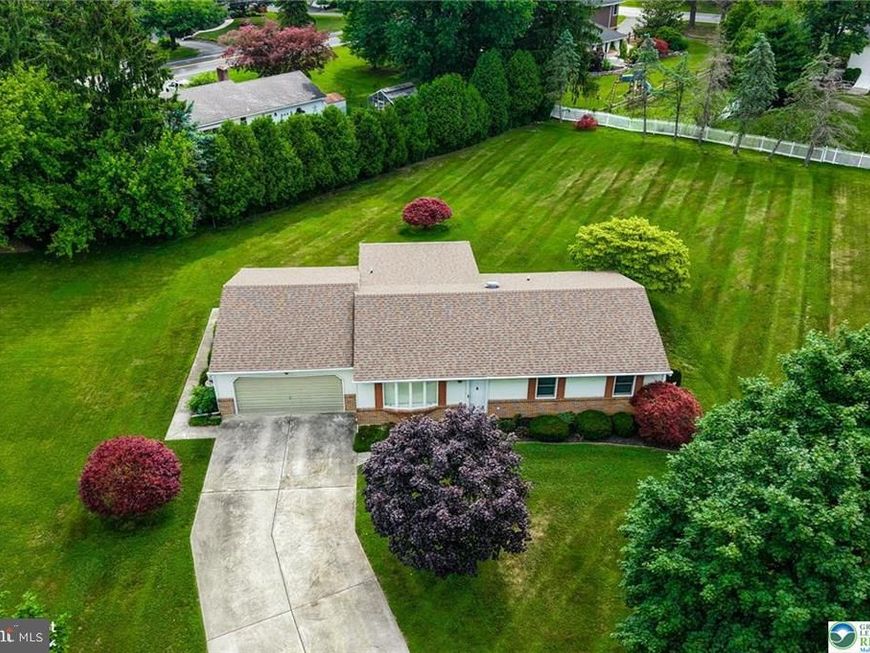 4354 Fieldstone , Center Valley, PA 18034 Main Photo