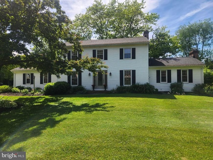 2132 Lyndell Drive, Lancaster, PA 17601 Main Photo