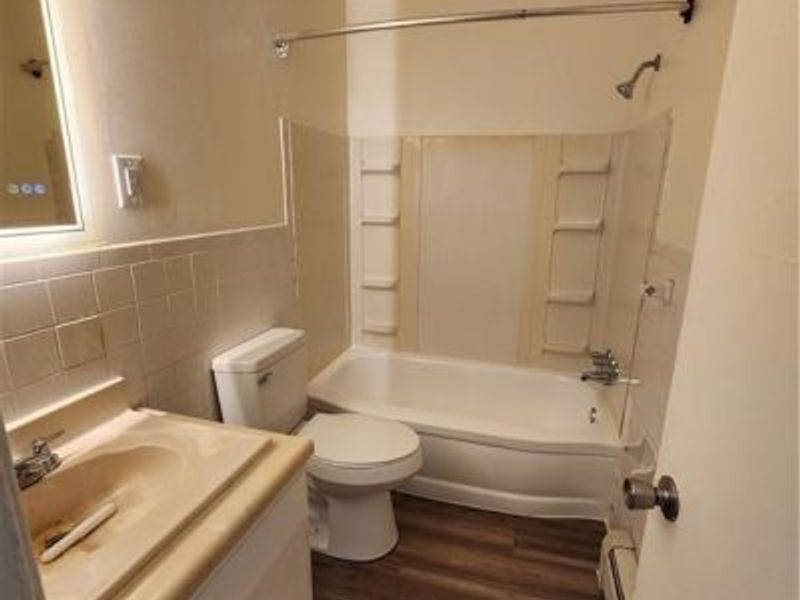 26680 Tungsten Road, Unit 201, Euclid, OH 44132 Photo 8