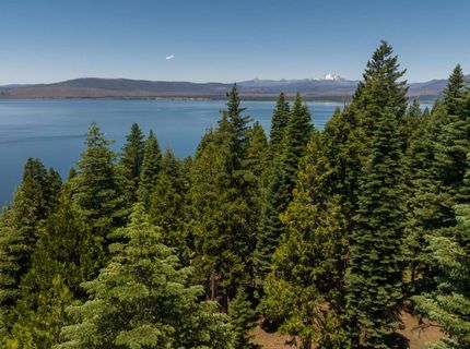 612 W Mountain Ridge Road, Lake Almanor, CA 96137 Photo