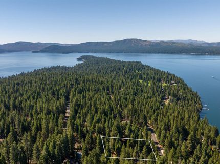 612 W Mountain Ridge Road, Lake Almanor, CA 96137 Photo