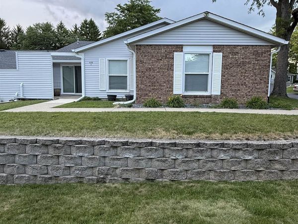 620 Woodbridge #2 Lane, FREEPORT, IL 61032