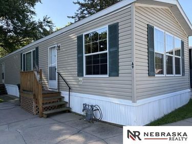 3701 Mckinley Street, Unit A9, Omaha, NE 68112