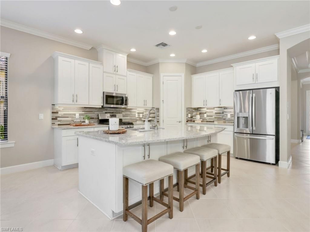 8451 Palacio Ter W, Naples, FL 34114 Photo
