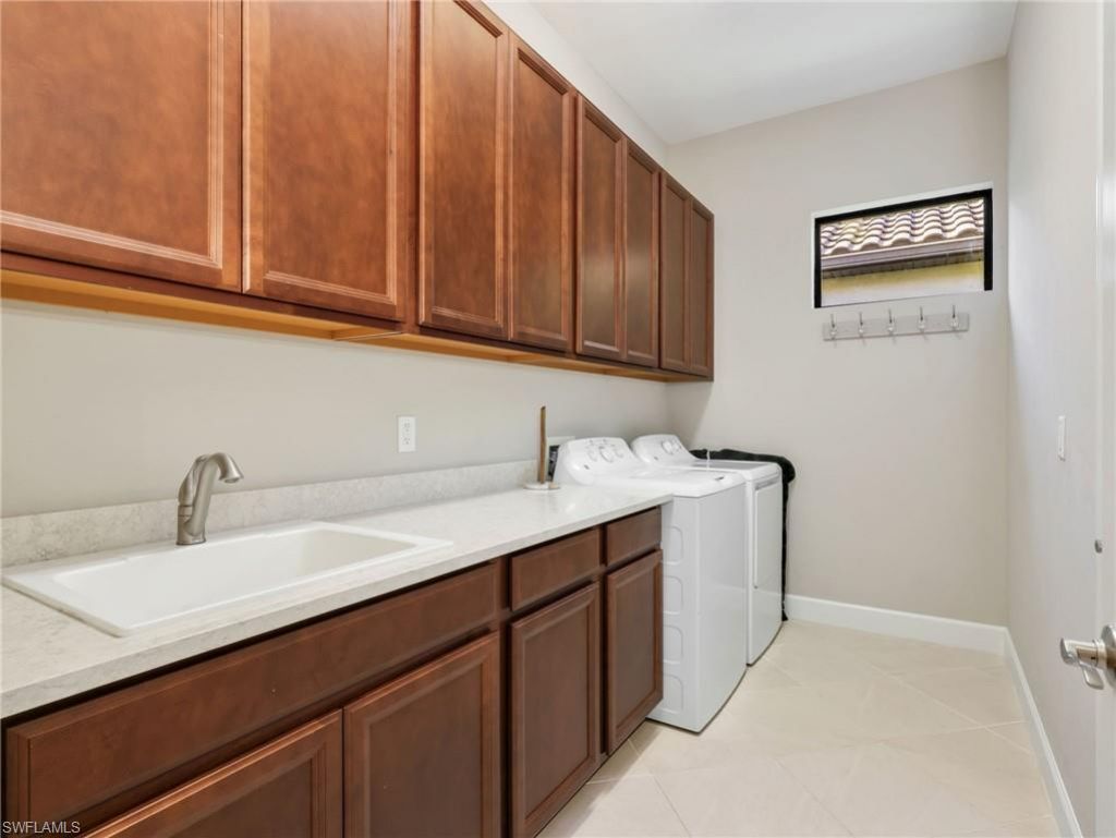 8451 Palacio Ter W, Naples, FL 34114 Photo