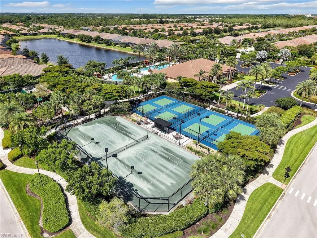 8451 Palacio Ter W, Naples, FL 34114 Photo