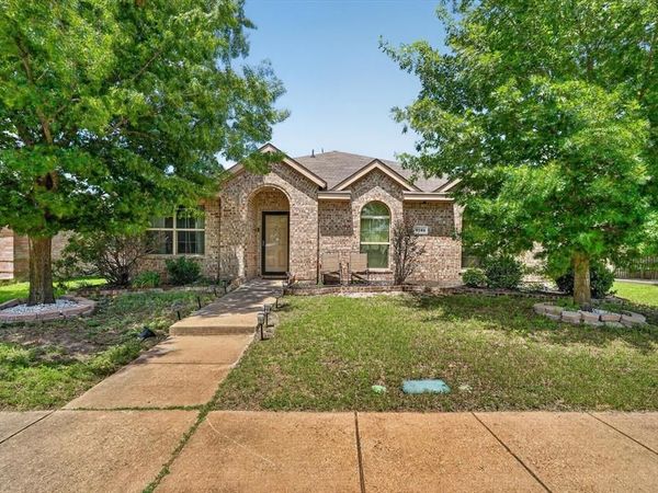1731 Overlook Drive, Lancaster, TX 75146