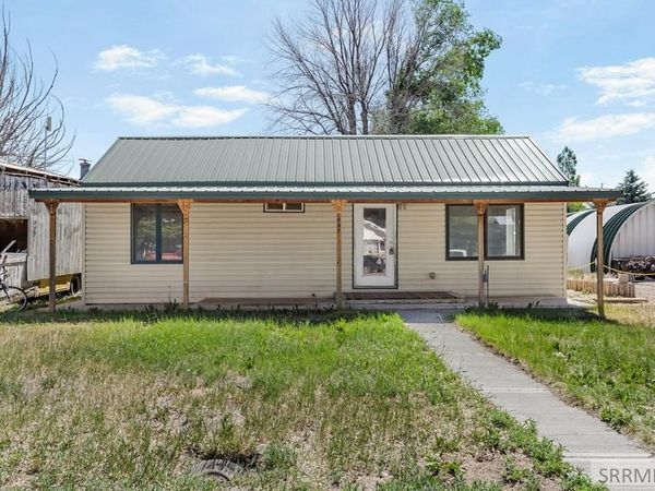 667 Decoria Avenue, ARCO, ID 83213