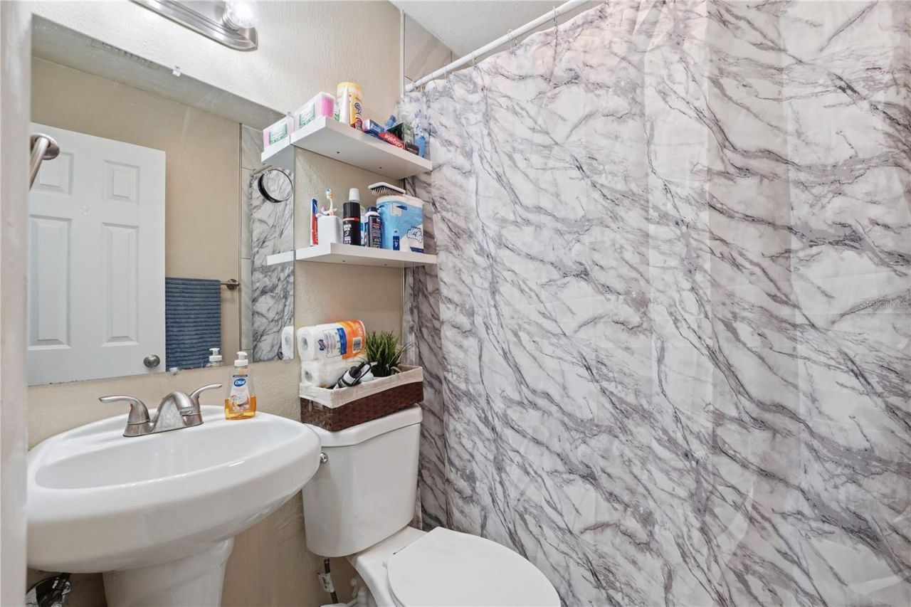 1410 Kozart Court, Orlando, FL 32811 Photo
