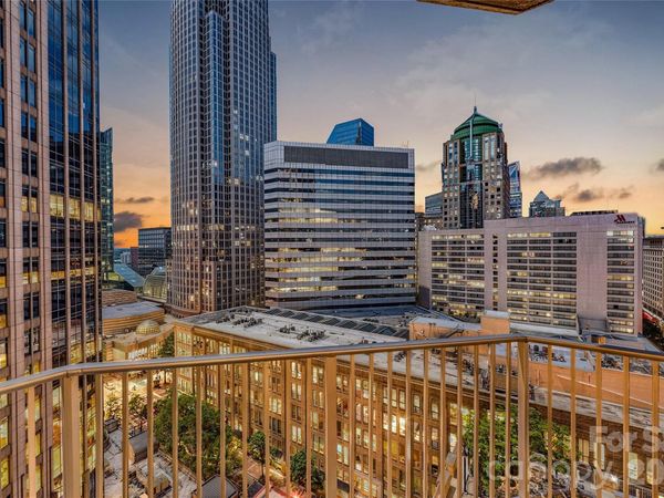 210 N Church Street , Unit 1605, Charlotte, NC 28202