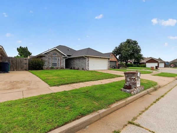 15616 Sandstone Terrace, Oklahoma City, OK 73170