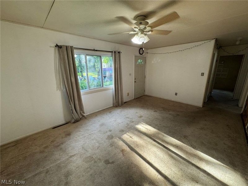 766 Valdes Avenue, Akron, OH 44320 Photo 5