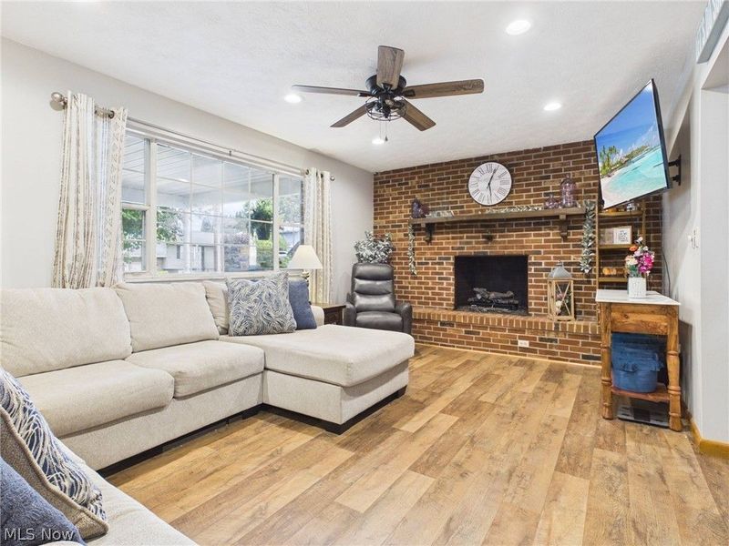 140 Hendricks Street, Newport, OH 45768 Photo 5