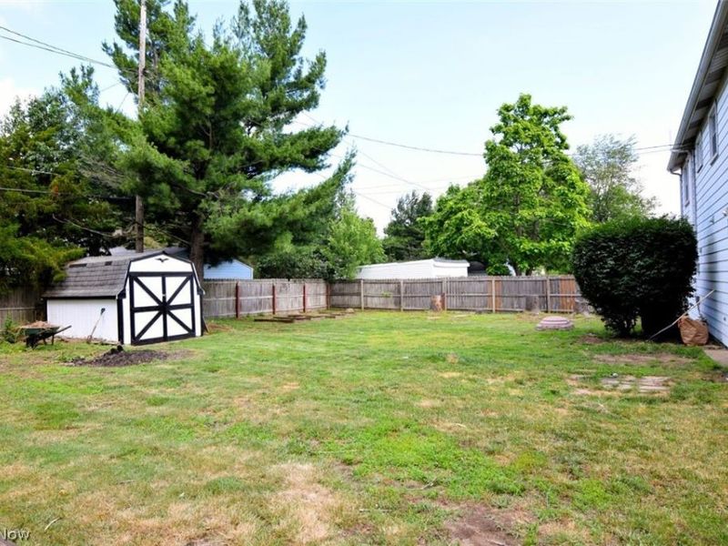 6284 Seminole Trail, Mentor, OH 44060 Photo 21