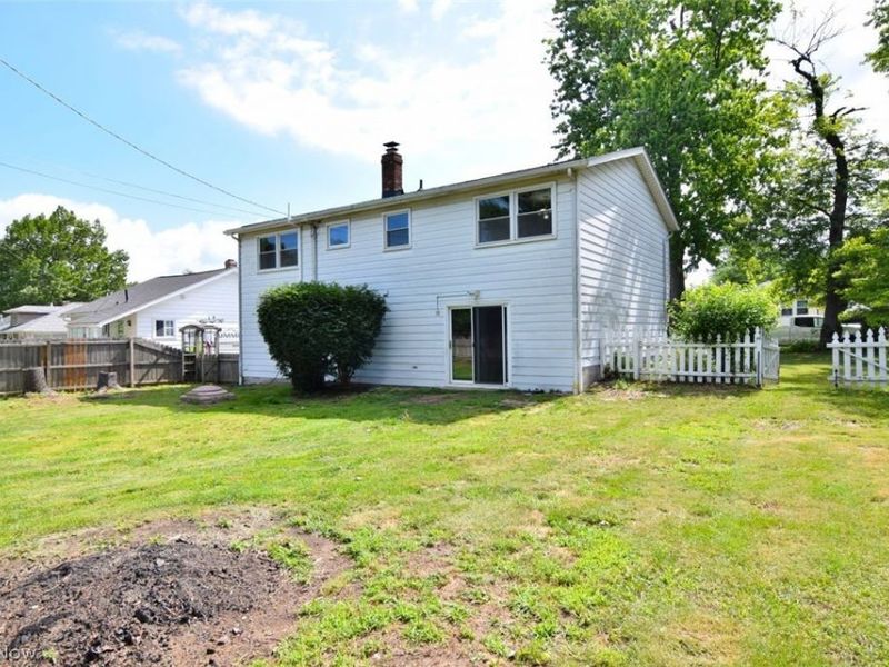 6284 Seminole Trail, Mentor, OH 44060 Photo 22
