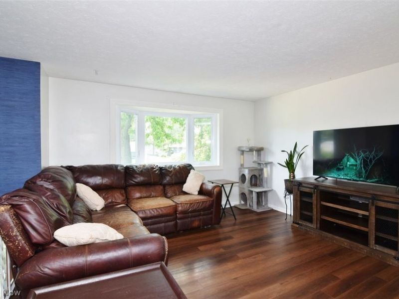 6284 Seminole Trail, Mentor, OH 44060 Photo 4