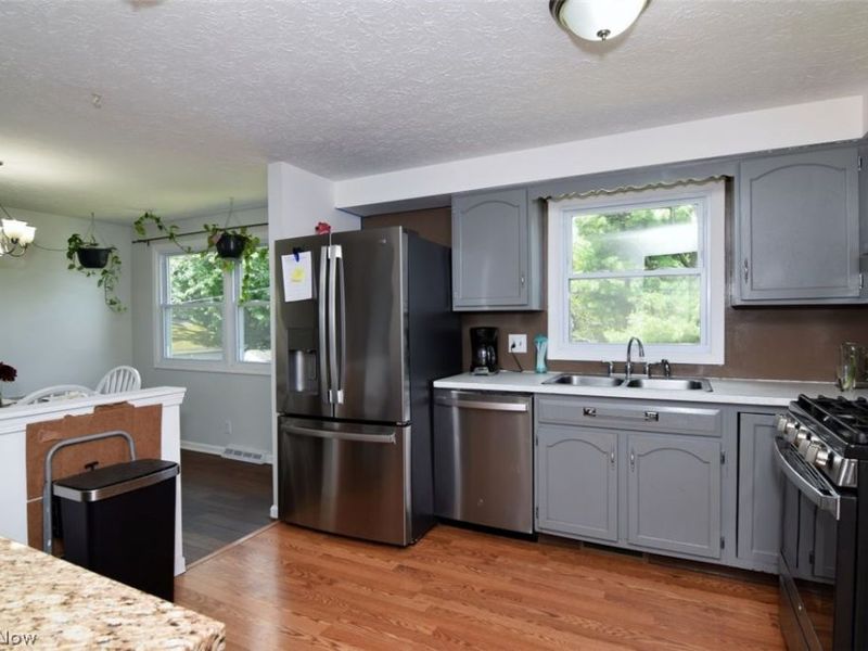 6284 Seminole Trail, Mentor, OH 44060 Photo 7