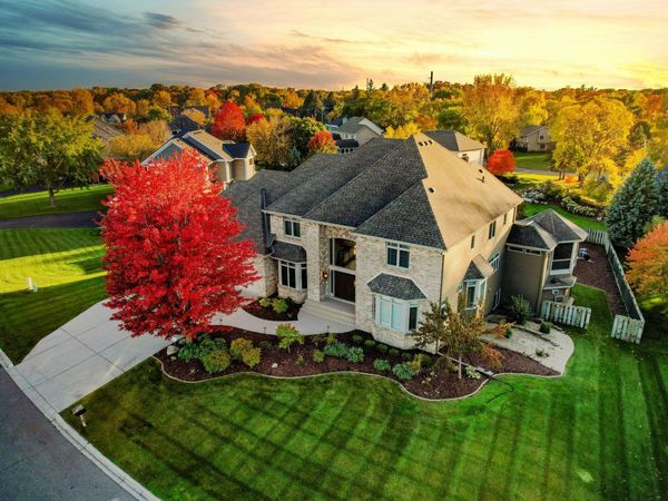 6102 Creek Ridge Court , Minnetonka, MN 55345