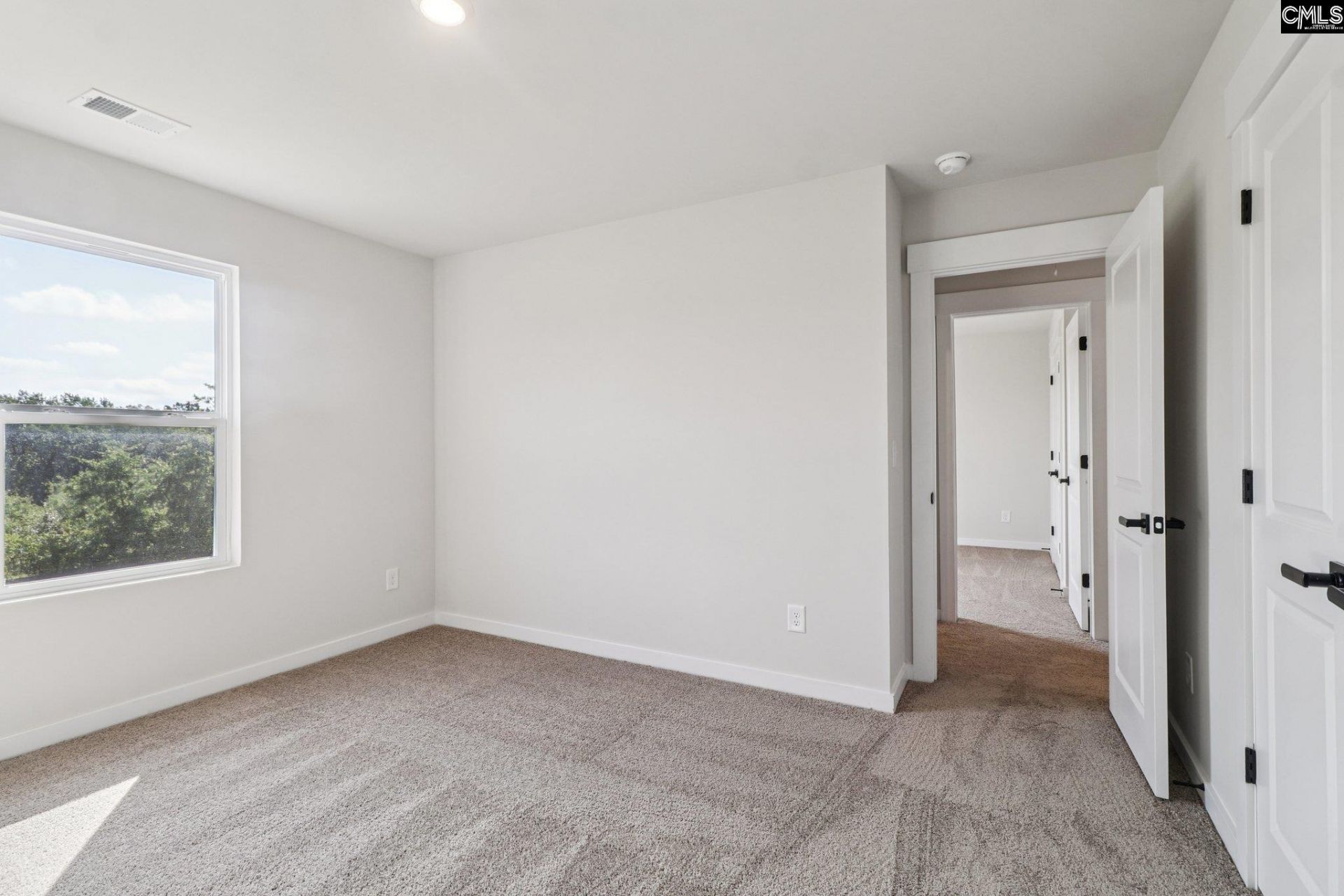 102 Sundew Road Photo 12