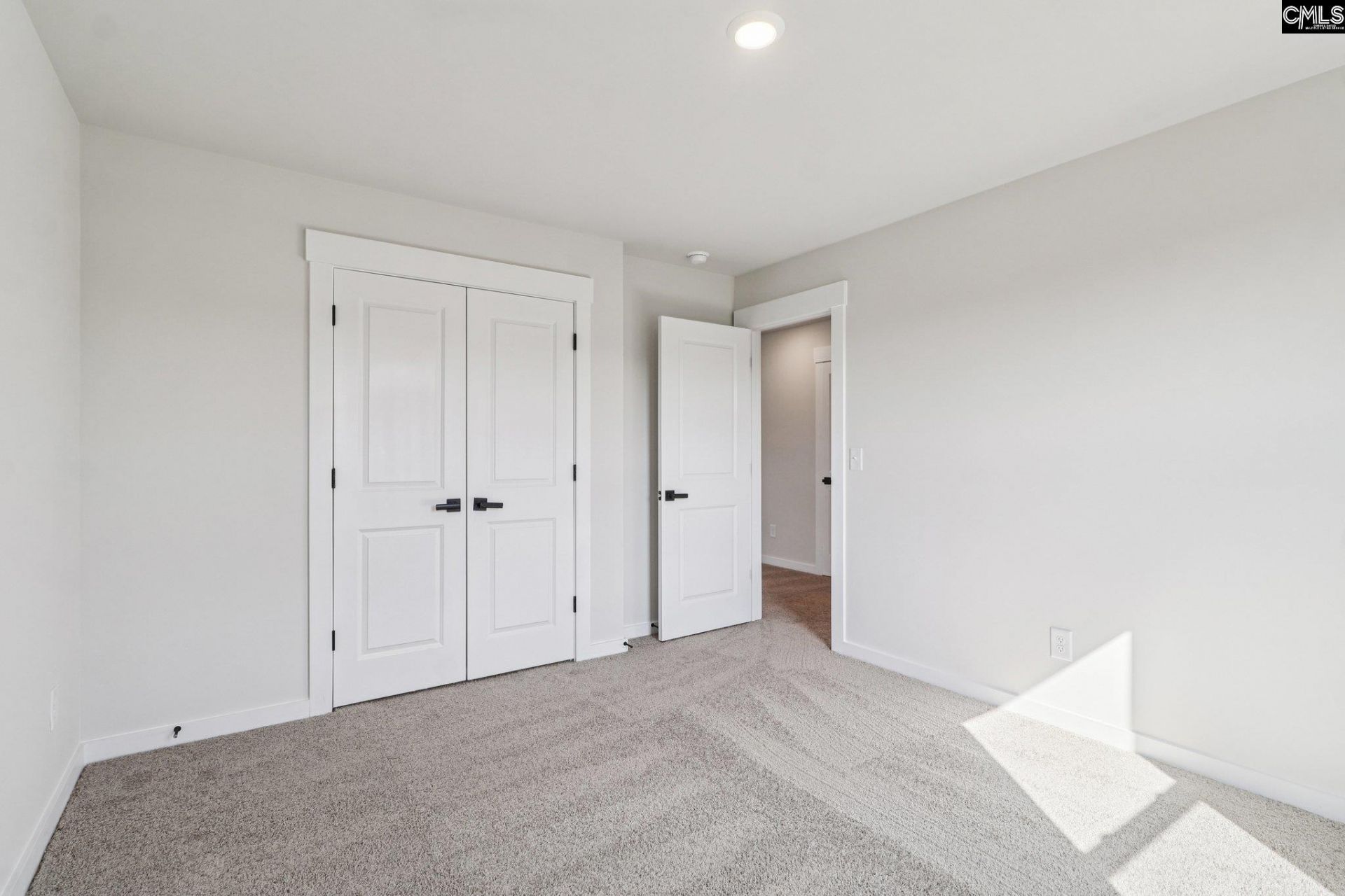 102 Sundew Road Photo 16
