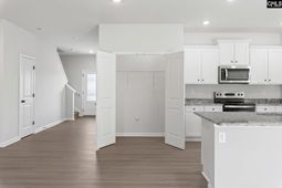 102 Sundew Road photo 4