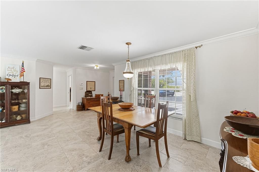1441 Whiskey Creek Dr, Fort Myers, FL 33919 Photo