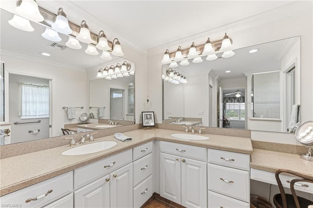 1441 Whiskey Creek Dr, Fort Myers, FL 33919 Photo