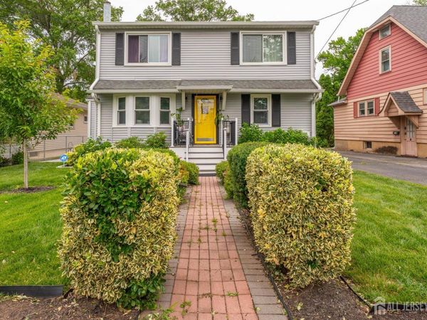 566 E Woodbridge Avenue, Avenel, NJ 07001