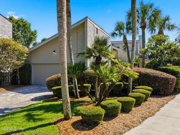 128 LAKE JULIA Drive N, Ponte Vedra Beach, FL 32082