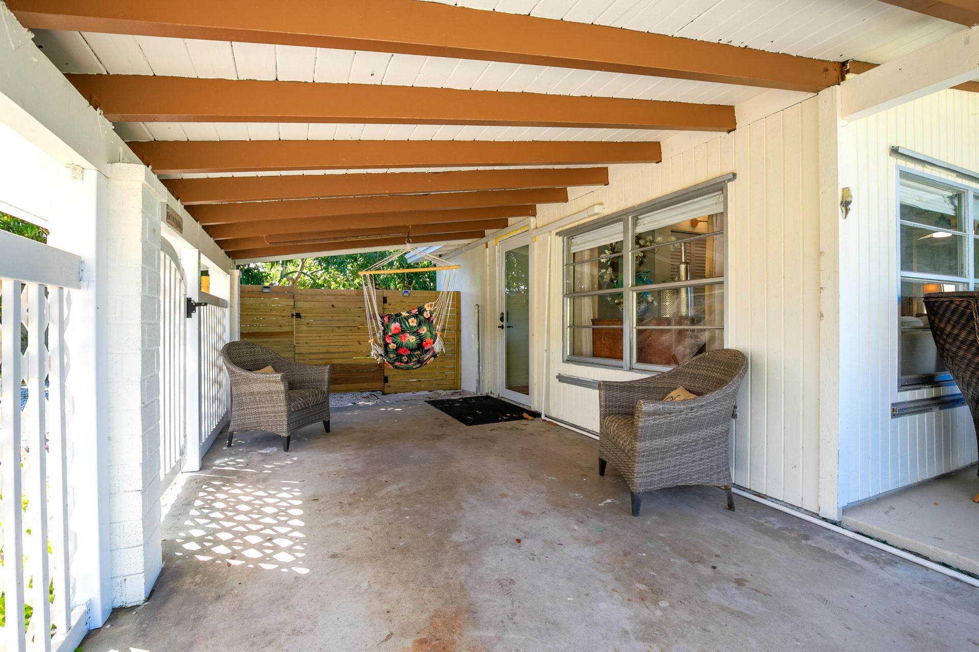 609 S Arnold Avenue, Lantana, FL 33462 Photo