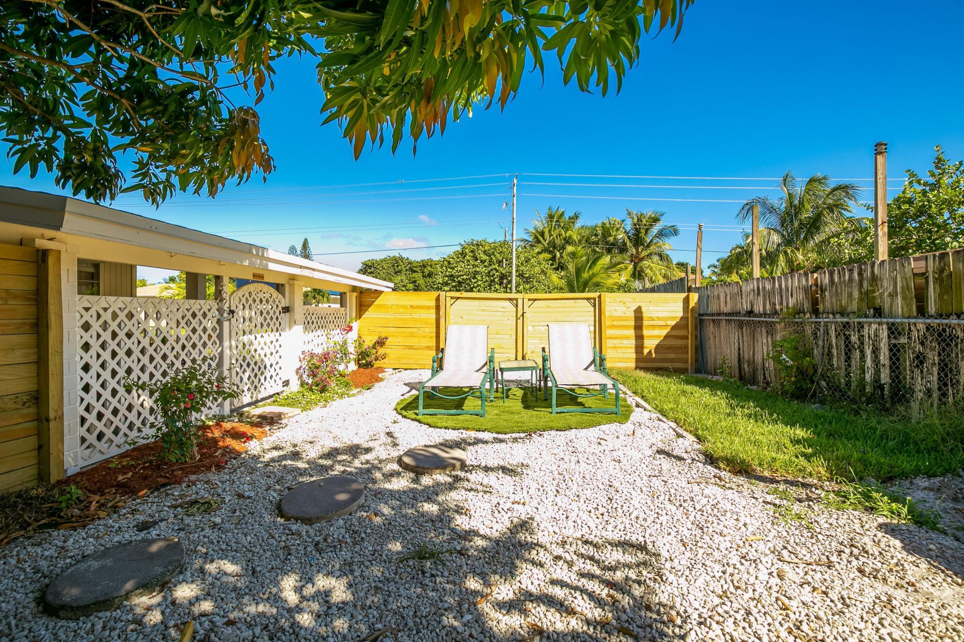 609 S Arnold Avenue, Lantana, FL 33462 Photo