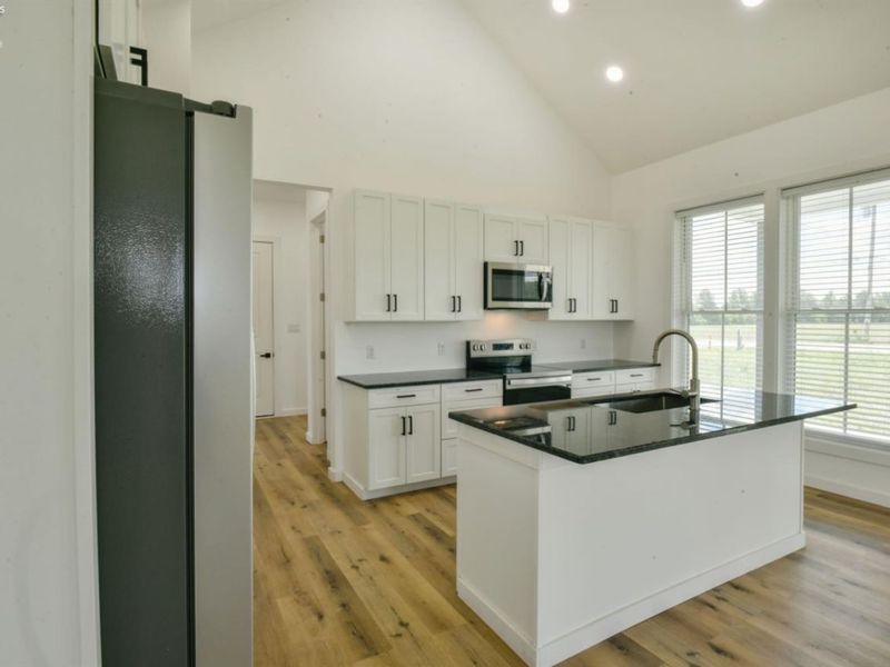 10295 W Salem Carroll Road, Oak Harbor, OH 43449 Photo 11