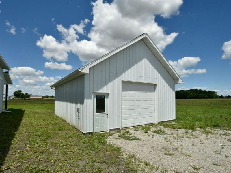 10295 W Salem Carroll Road, Oak Harbor, OH 43449 Photo 2
