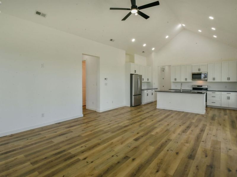 10295 W Salem Carroll Road, Oak Harbor, OH 43449 Photo 7
