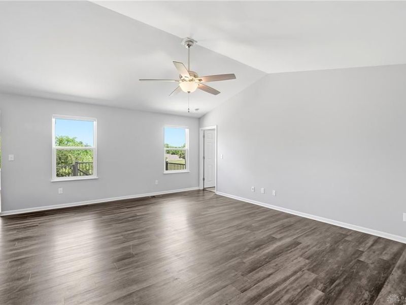2160 Pumpkin Ridge Court, Hamilton, OH 45013 Photo 8