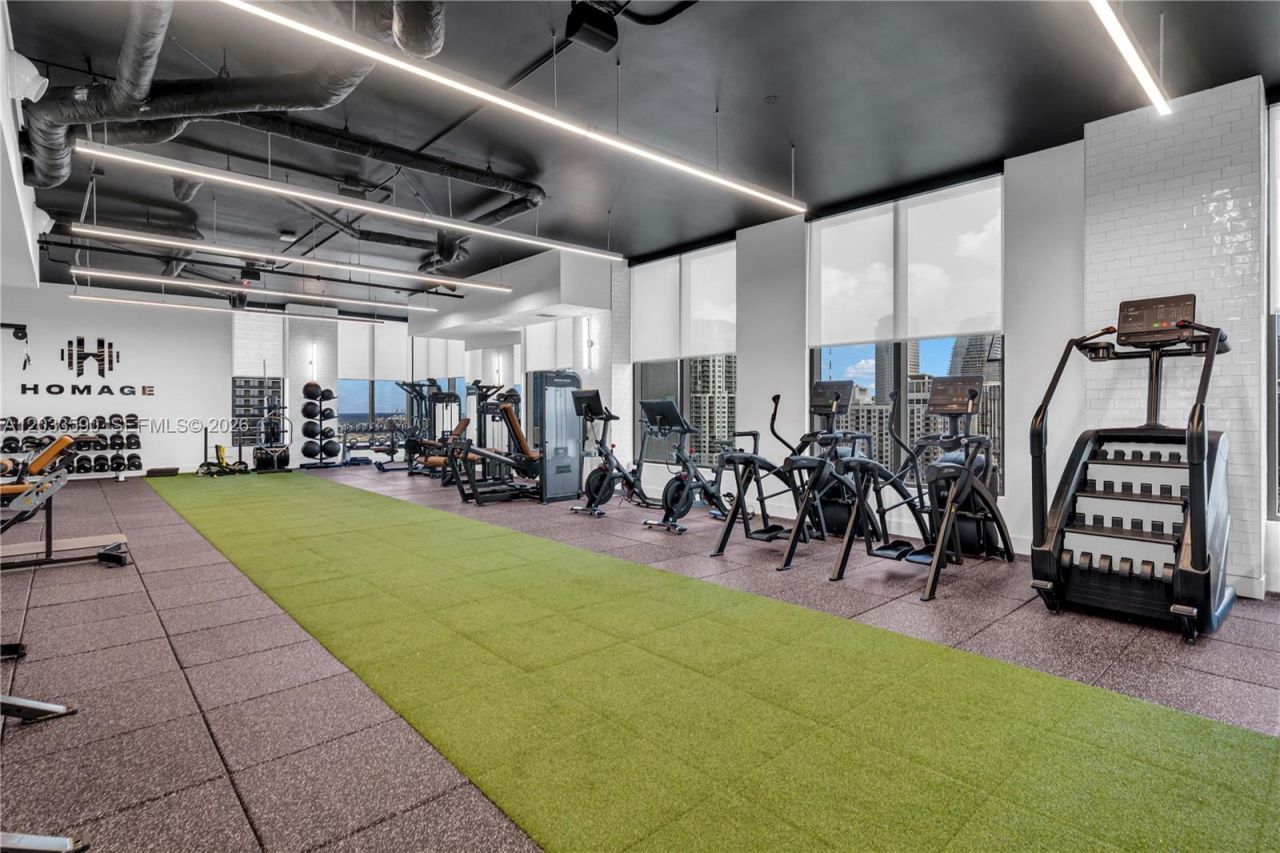 121 NE 5th St , Unit 1400, Miami, FL 33132 Photo