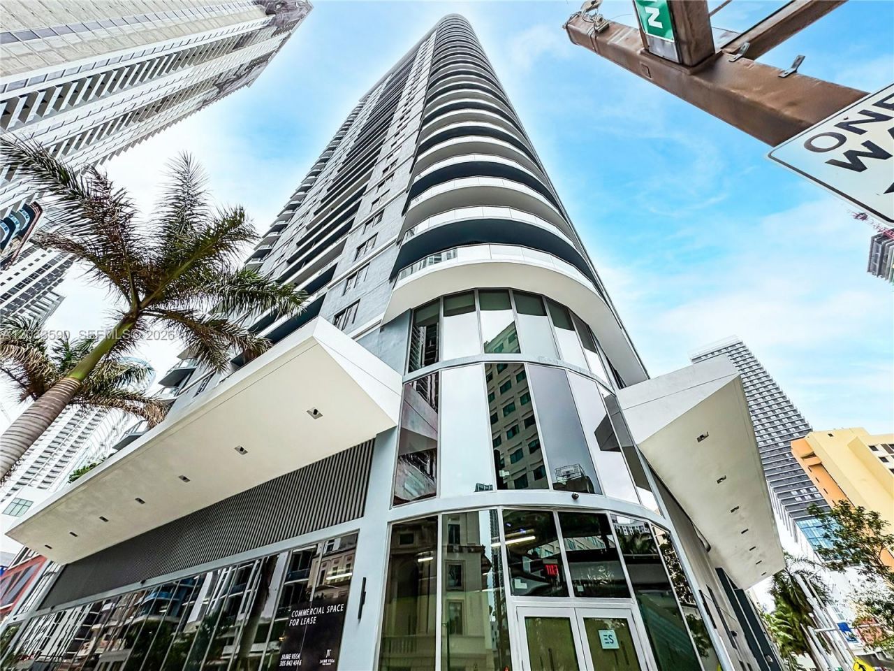 121 NE 5th St , Unit 1400, Miami, FL 33132 Photo
