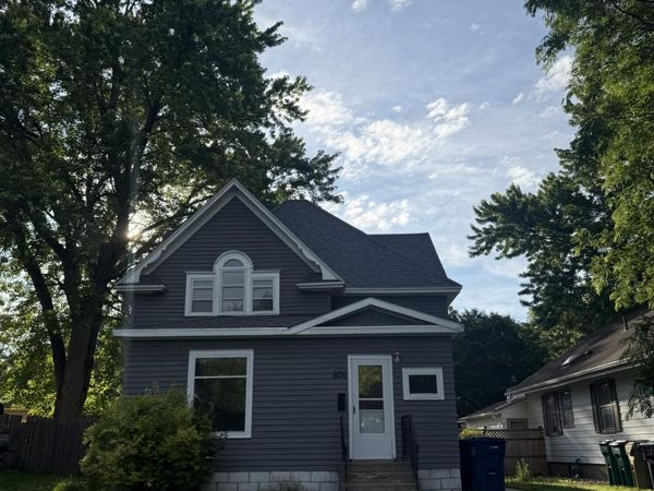 808 N PARK STREET, Watertown, SD 57201