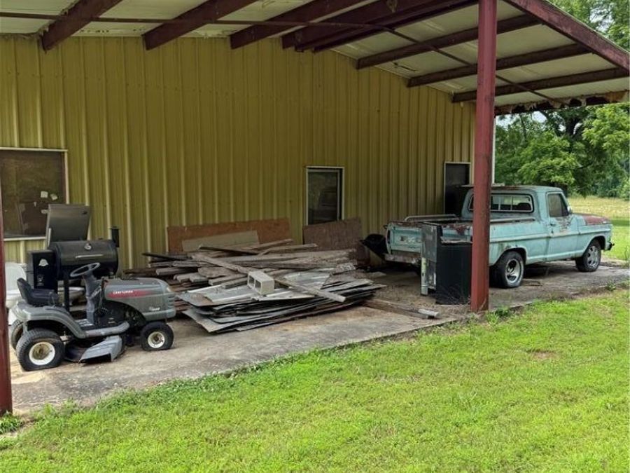 Property Image 4