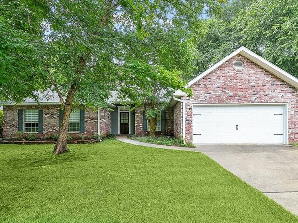67070 MONTAIGNE Street , Mandeville, LA 70471