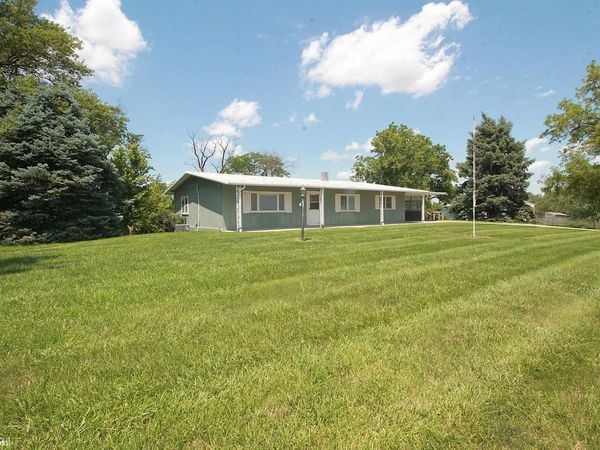 2707 205th Street, Clarinda, IA 51632