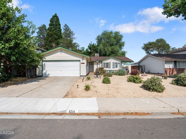 654 Marracco Drive, Sparks, NV 89434