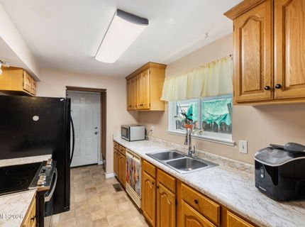 654 Marracco Drive, Sparks, NV 89434 Photo