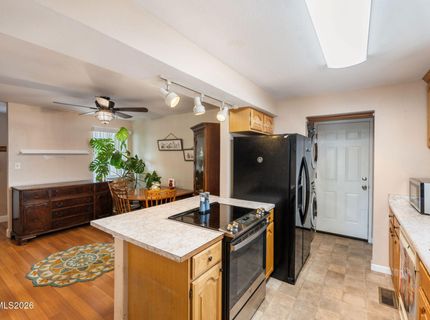 654 Marracco Drive, Sparks, NV 89434 Photo